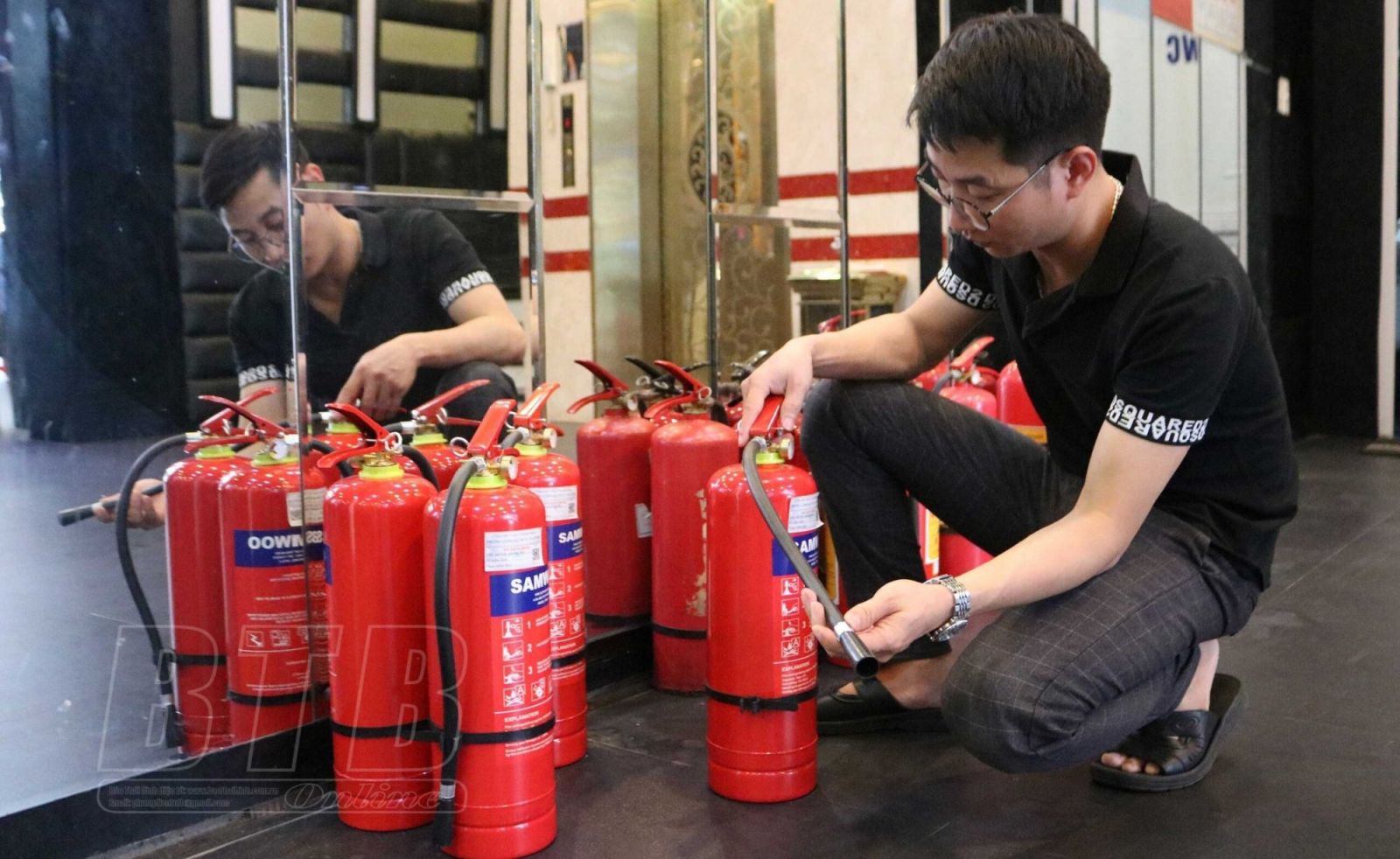 Việc nạp bình chữa cháy sai cách có thể gây ra nhiều rủi ro cho doanh nghiệp và người sử dụng.