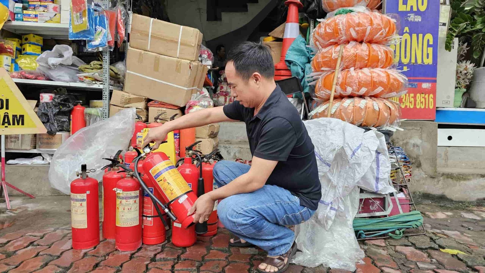 Nhiều tỉnh thành đã có đơn vị nhận nạp bình chữa cháy chuyên nghiệp, uy tín và giá thành hợp lý.