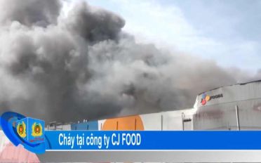 Cháy lớn tại công ty CJ food huyện nhà bè